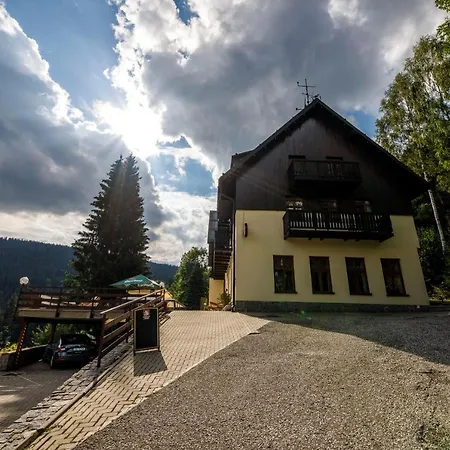 Casa de hóspedes Svycarska Bouda 3*