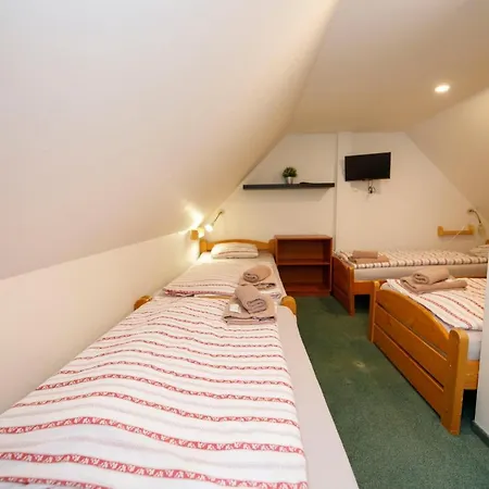 Svycarska Bouda Gasthuis 3*