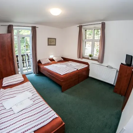 Svycarska Bouda Gasthuis Špindlerŭv Mlýn